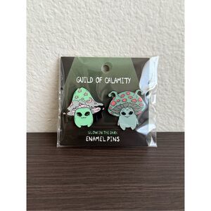 Guild Of Calamity Alien Mushroom Glow In The Dark Enamel Pin Set